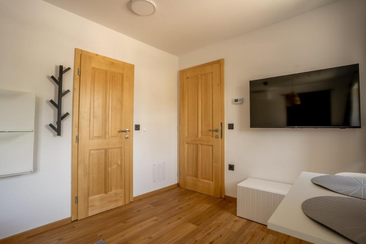 Corner House Apartments Near Lake Bled Radovljica Εξωτερικό φωτογραφία